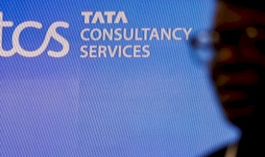 TCS sets 'conditions' for pay hikes and promotion for its employees.