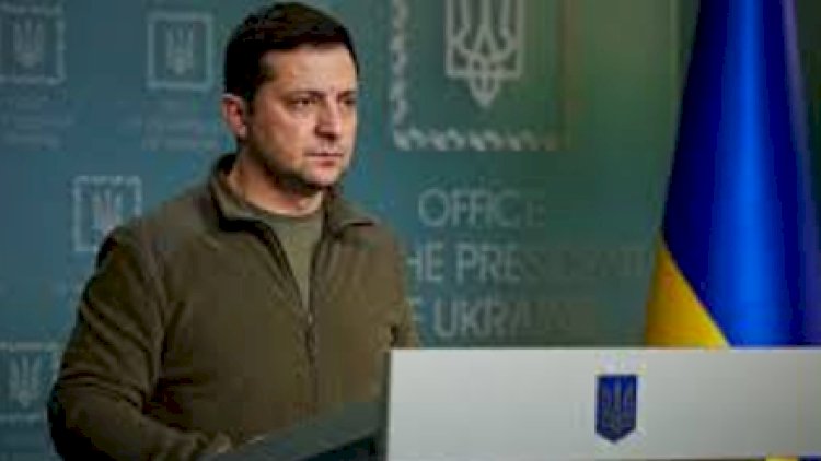 Volodymyr Zelensky urges defence officials to attend a peace summit