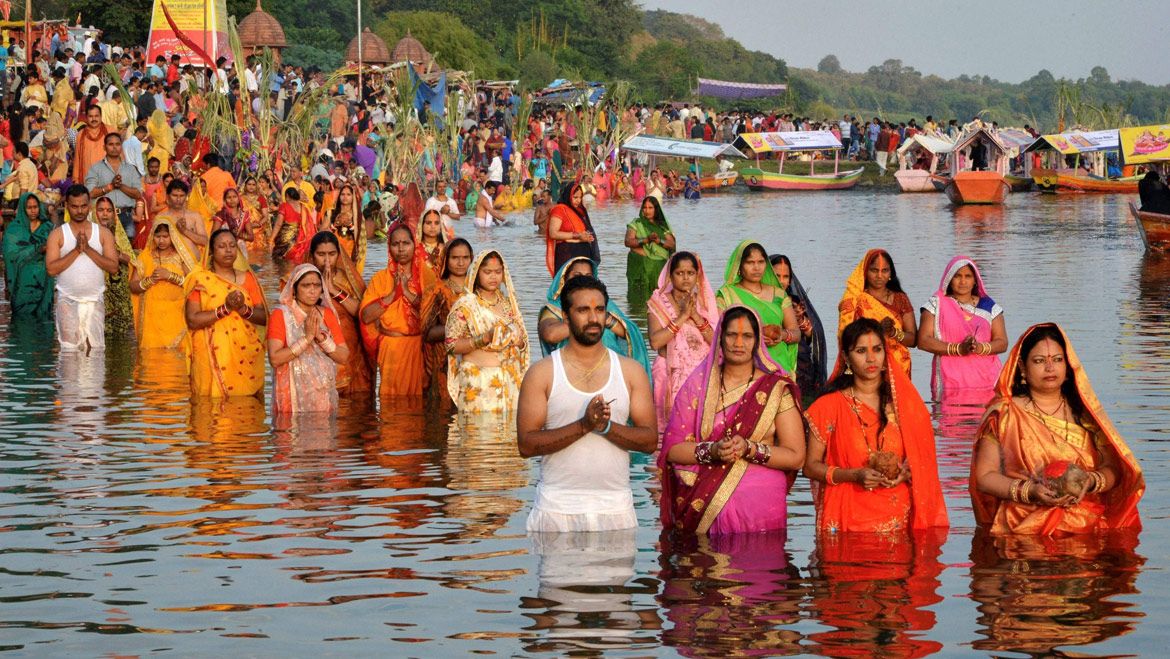 Chhath Puja 2025: Devotion, Rituals and the Surge of Festive Spirit Across India